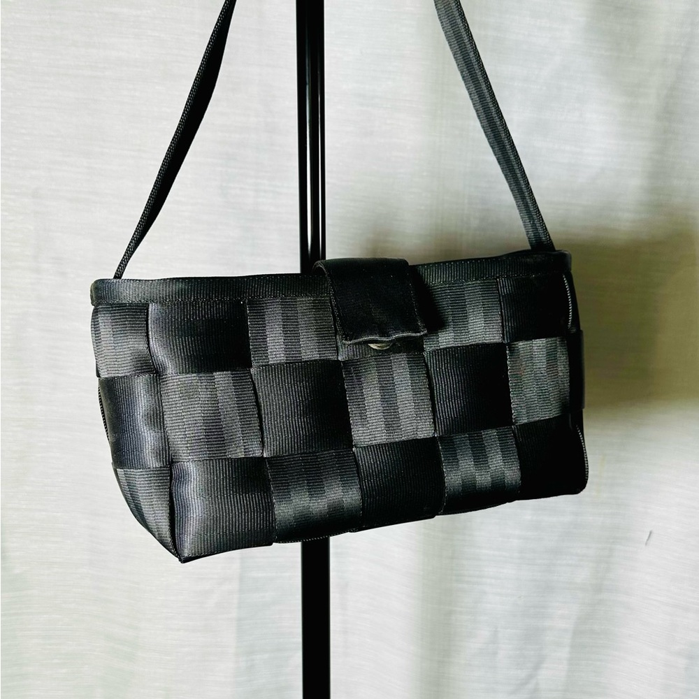 The Original Seatbelt Bag